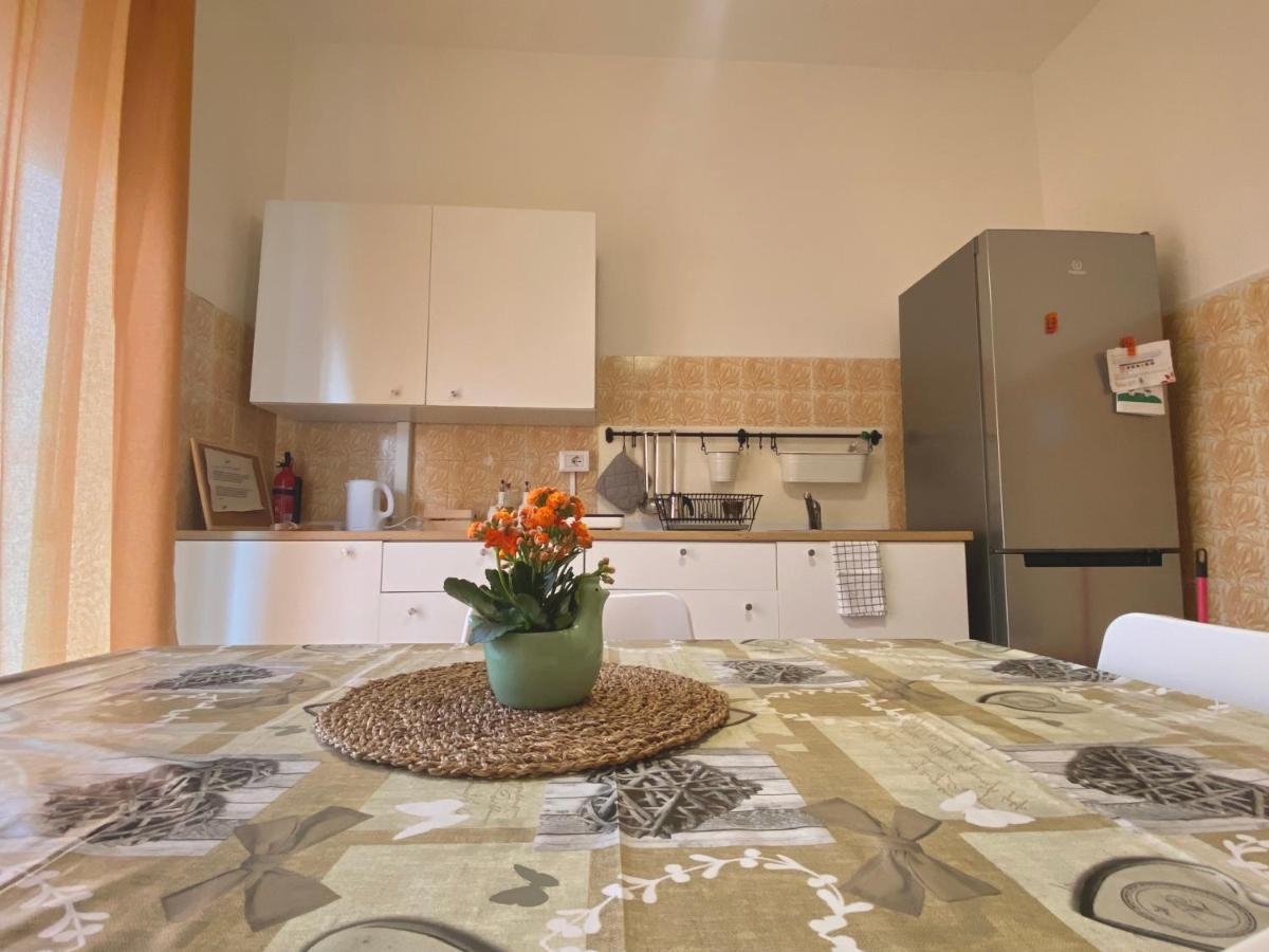 Guest House Service - Express Airport Apartment Modugno Exterior photo